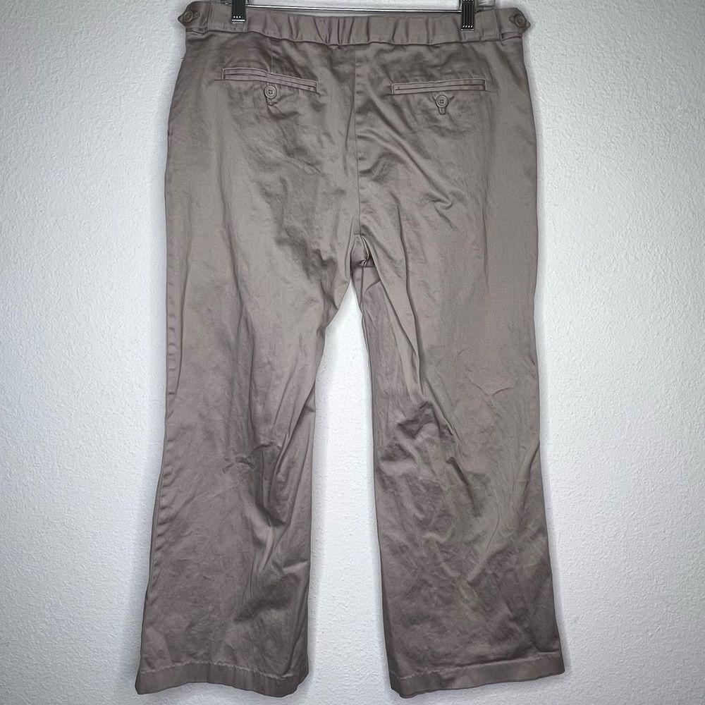 Attention Pants‎ - Picture 4 of 6